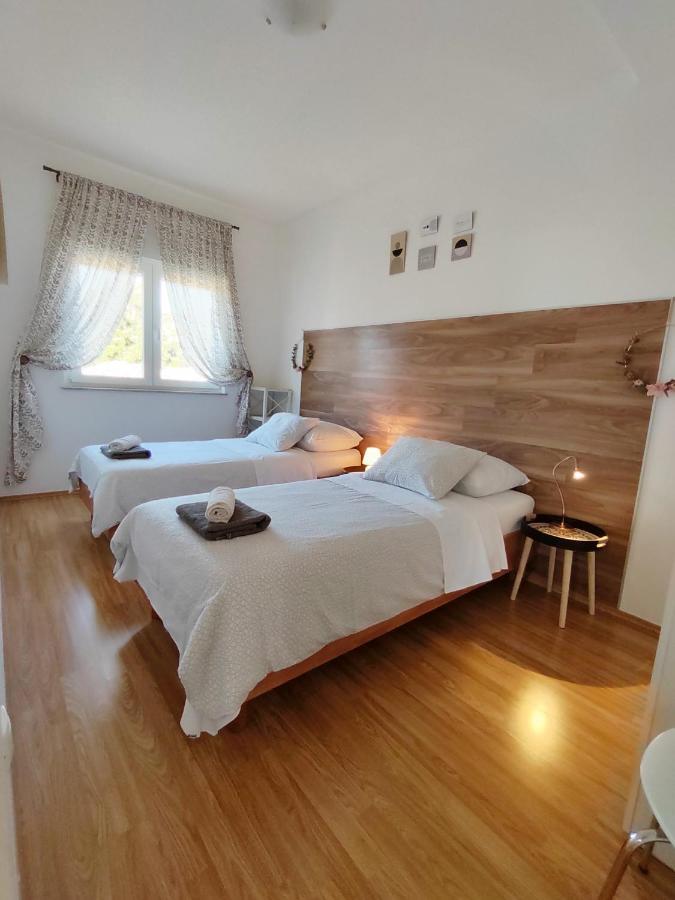 Apartments Karla I Ivano マンドレ エクステリア 写真